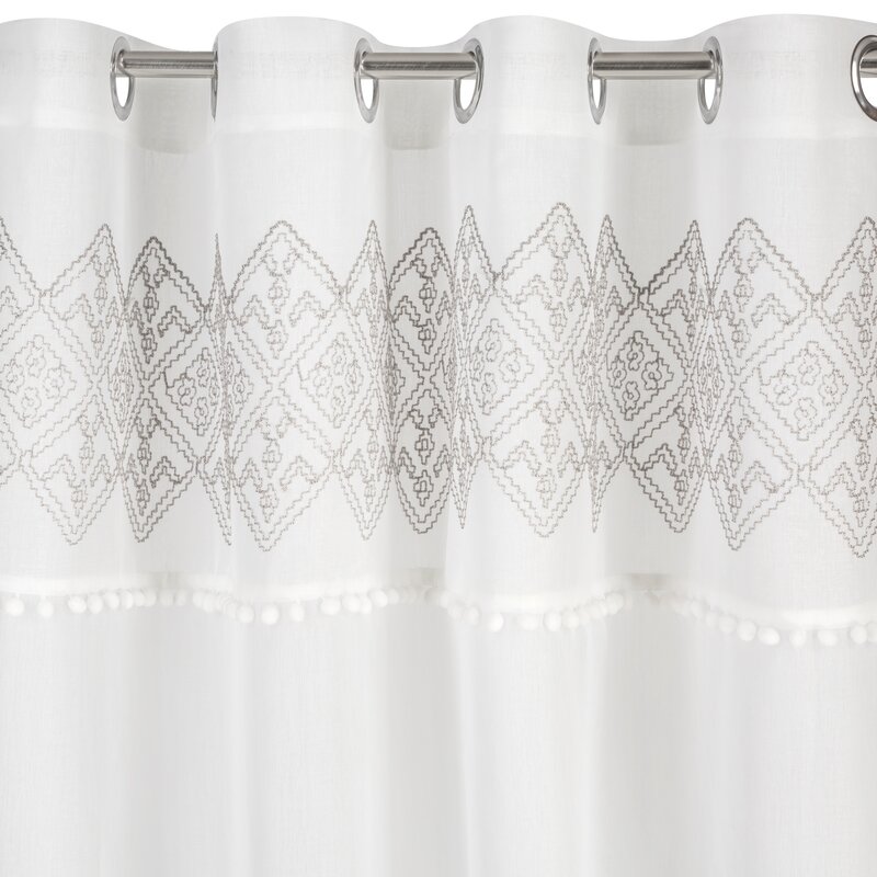 Firana gotowa Daphne biała 140 x 250 cm – rozproszone światło
