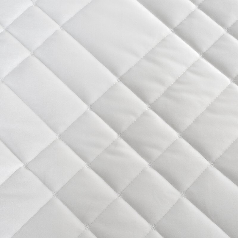 Narzuta Velvet RIA6 biała 200 x 220 cm – rozświetla sypialnię