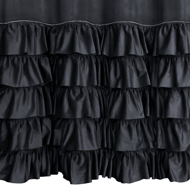 Zasłona gotowa Carli czarna 140 X 250 cm – welwetowa z falbanami