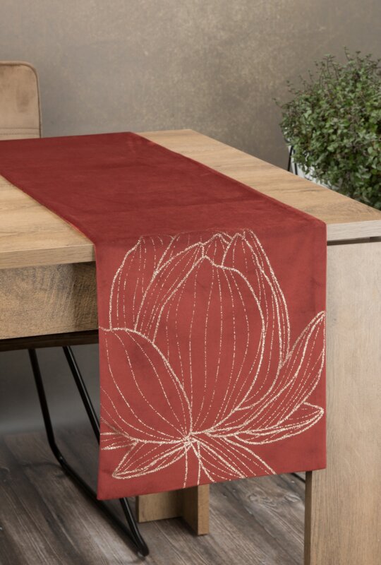 Obrus błyszczący ceglasty 35 x 140 cm – doda blasku wnętrzu