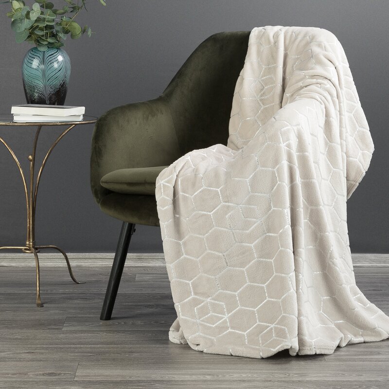 Koc flanelowy Malibu kremowy 150 x 200 cm – miękki i ciepły