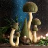 Figurka bożonarodzeniowa ciemnozielona 16 x 17 x 37 cm – idealna dekoracja