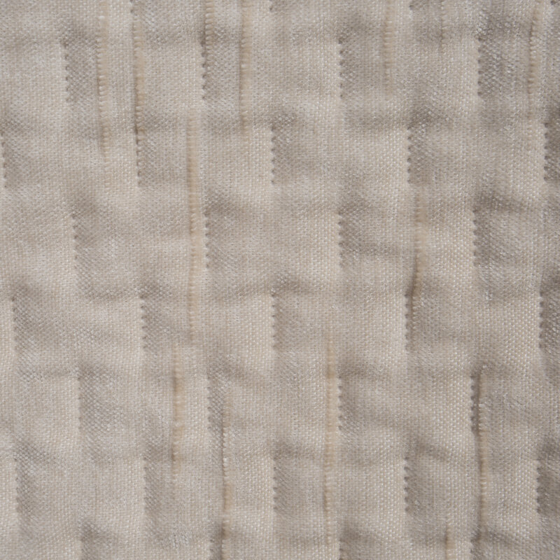 Narzuta Chelen1 kremowa 170 x 210 cm – pięknie otula łóżko
