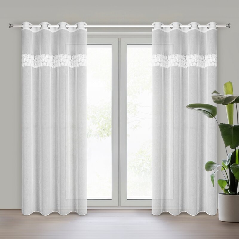 Firana gotowa Rosalie biała 140 X 250 cm – delikatnie rozprasza światło