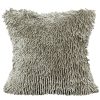 Poszewka Shaggy beżowa 40 x 40 cm – wprowadzi ciepło