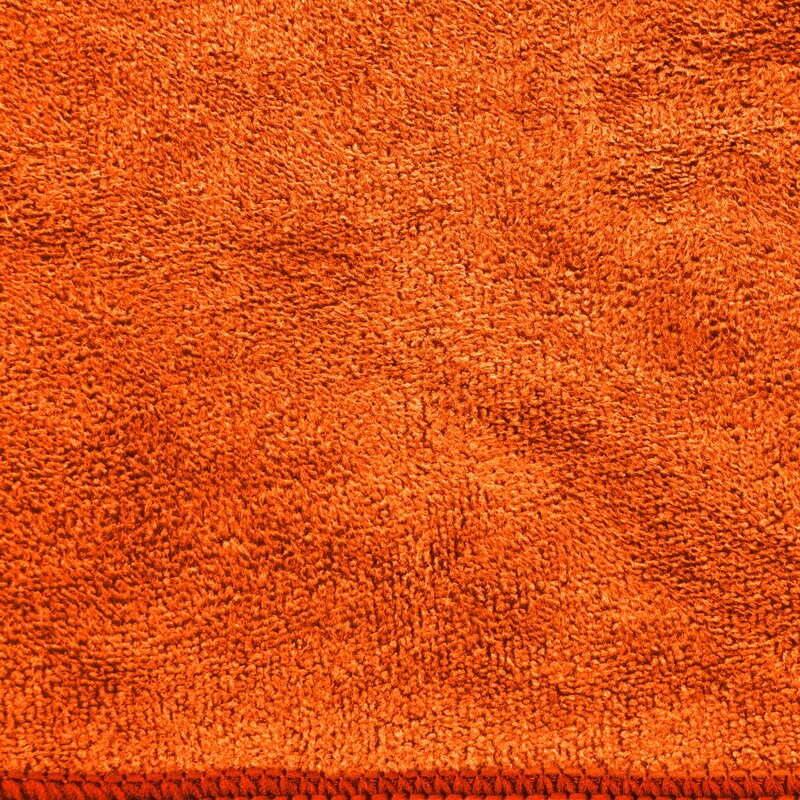 Ręcznik z mikrofibry AMY jasnopomarańczowy 30 X 30 CM – miękki i szybkoschnący