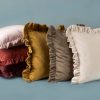 Poszewka velvet niebieska 45 x 45 cm – wprowadza luksus