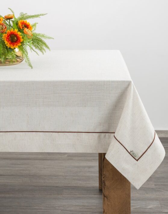 Obrus naturalny 140 x 220 cm – wprowadza harmonię