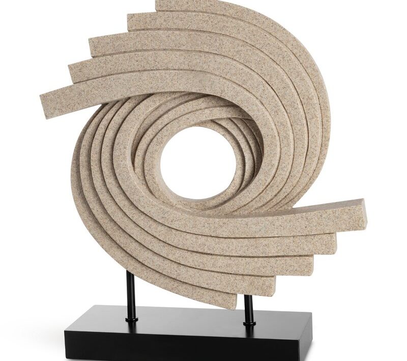 Figurka ceramiczna Logan (03) beżowa 28 X 8 X 32 CM – unikalna forma