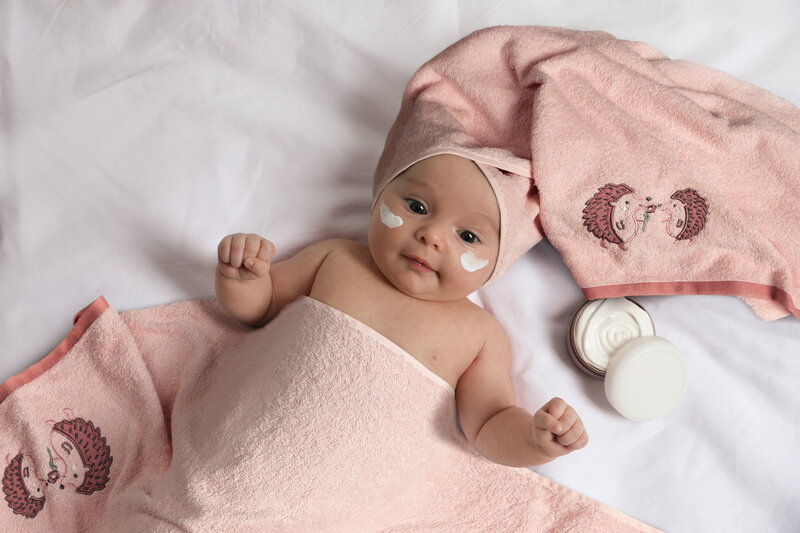 Ręcznik dla dziecka Baby68 różowy 15 x 21 cm – delikatny dla skóry