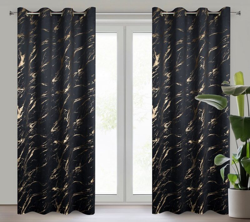 Zasłona gotowa Molly czarna 140 x 250 cm – zaciemniająca welwetowa