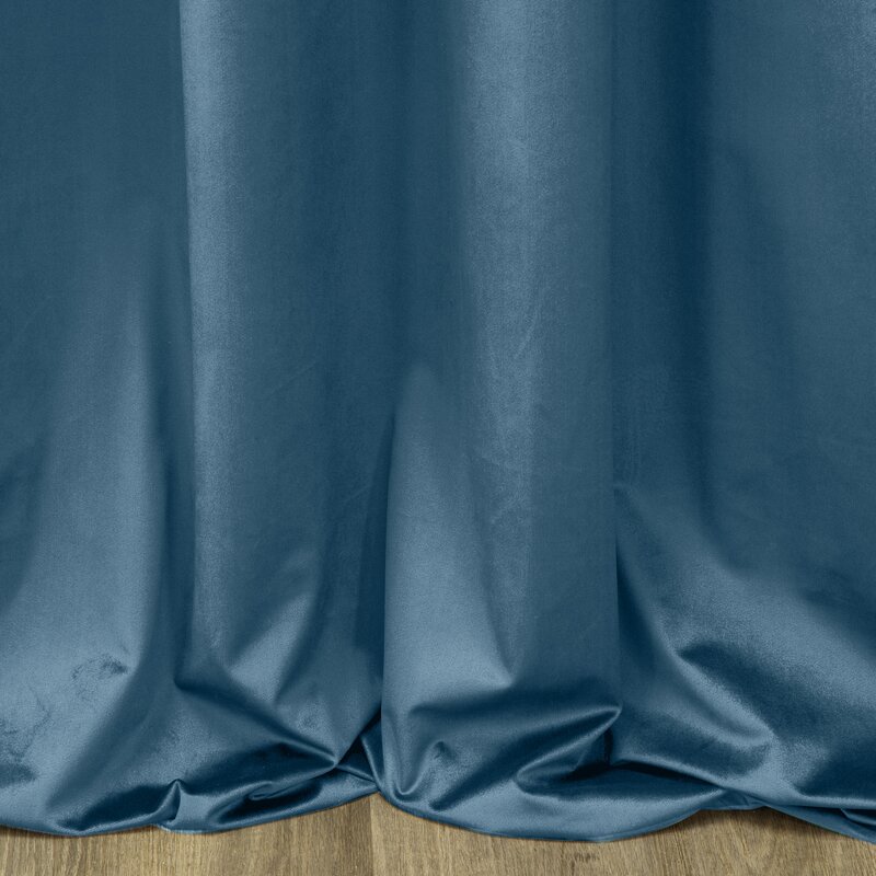 Zasłona gotowa Pierre Cardin niebieska 140 x 270 cm – zaciemniająca welwet