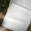 Obrus błyszczący Blink 12 biały 35 x 180 cm – doda blasku stołu
