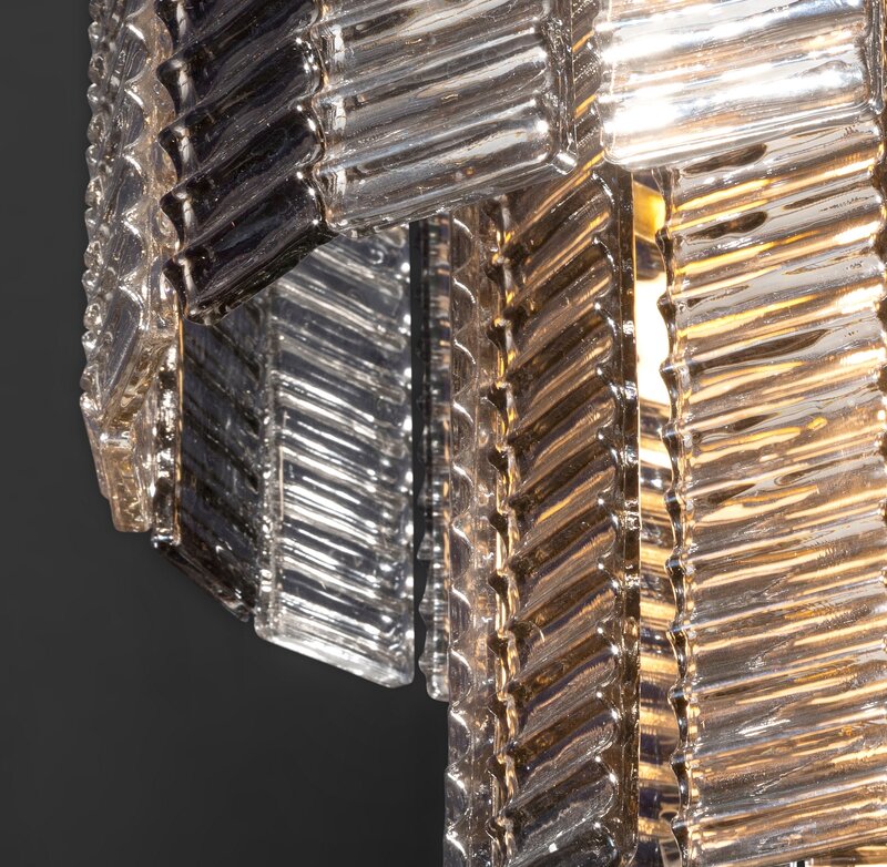 Lampa wisząca Dalia złota fi 42 x 50 cm – doda blasku wnętrzu