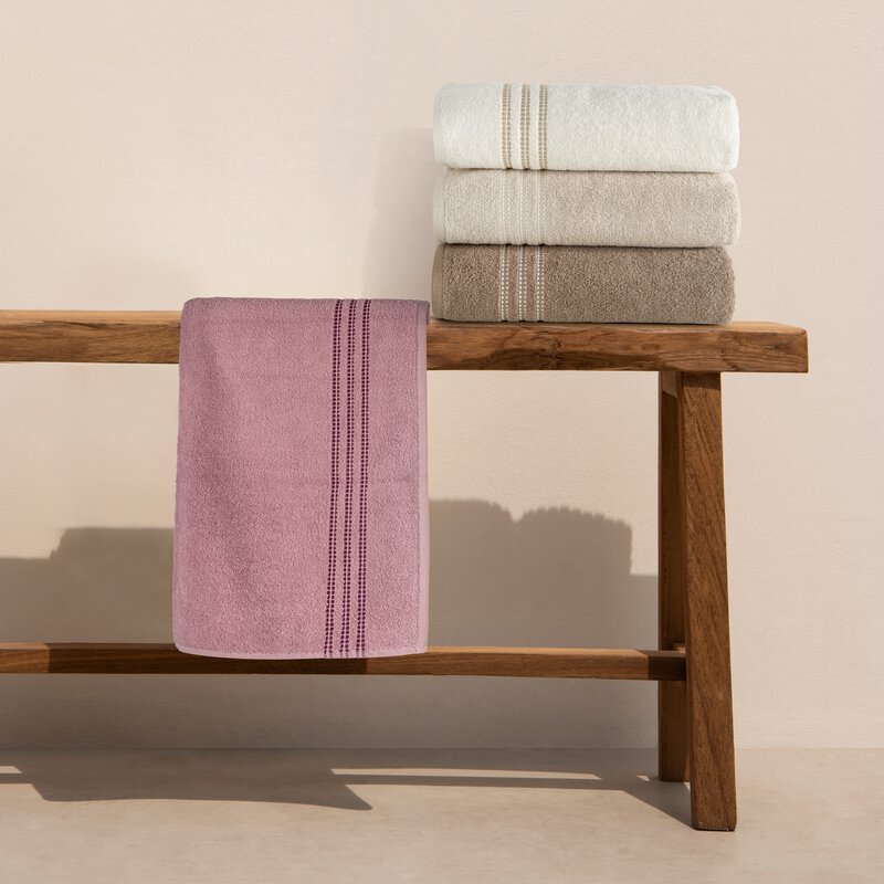 Ręcznik kąpielowy 70x140 cm bawełniany kolor beżowy z ozdobną bordiurą 480 g/m2 SEBA – miękki i chłonny