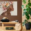 Obraz ręcznie malowany kobiecy kwiatowy beżowy 90 X 60 CM – do salonu i sypialni