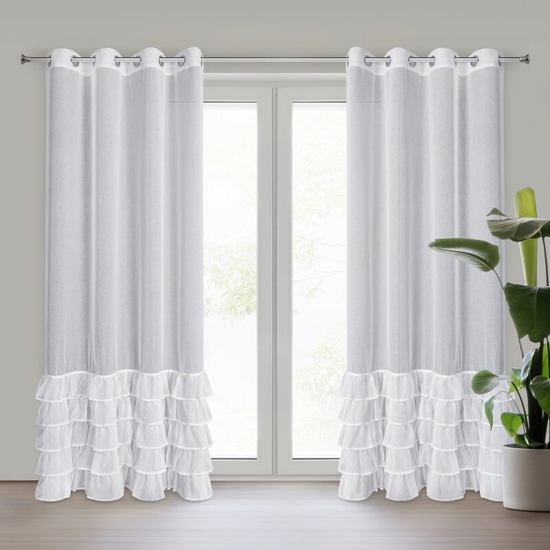 Firana gotowa Carli biały 140 x 250 cm – dodaje przytulności