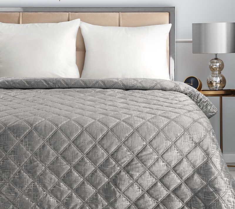 Narzuta Velvet BLINK 6 srebrna 170 x 210 cm – subtelny blask