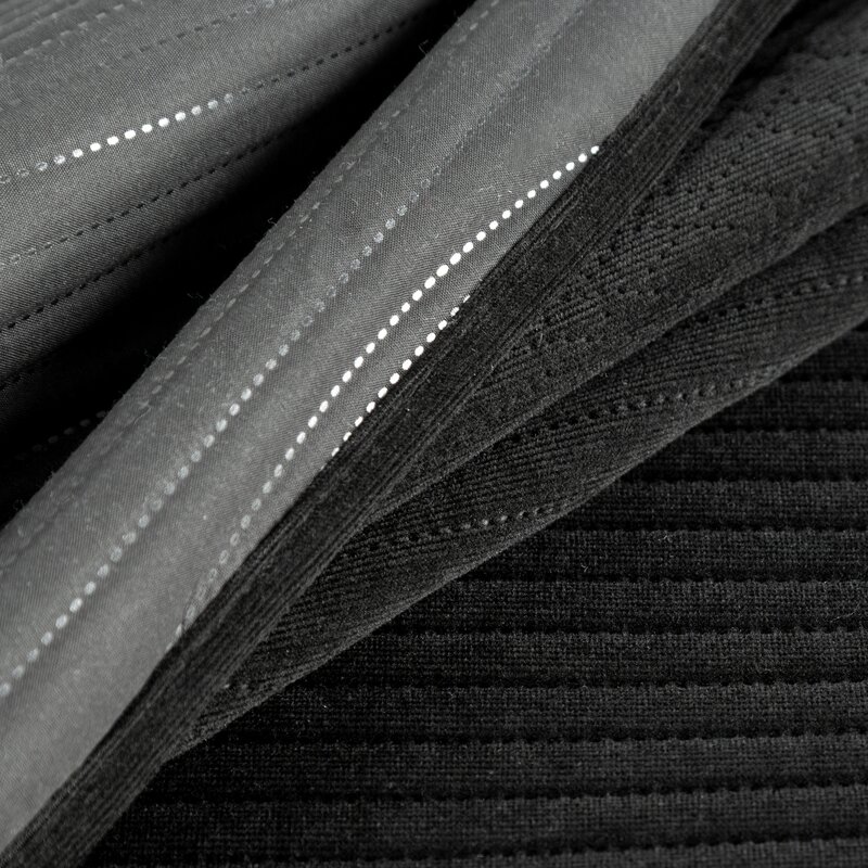 Narzuta Velvet czarna 220 x 240 cm – miękka i stylowa