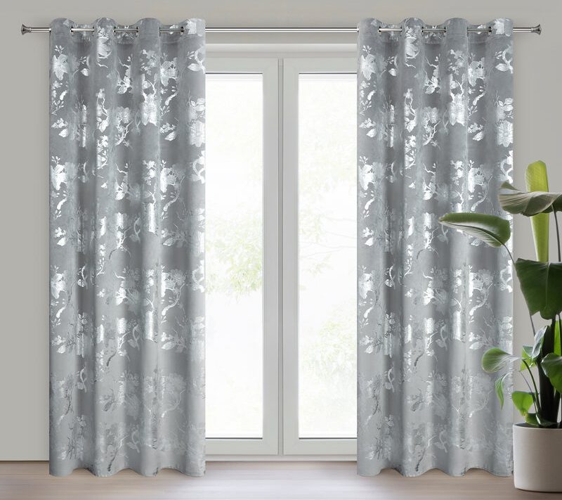 Zasłona gotowa Celia stalowa 140 X 250 cm – z błyszczącym nadrukiem