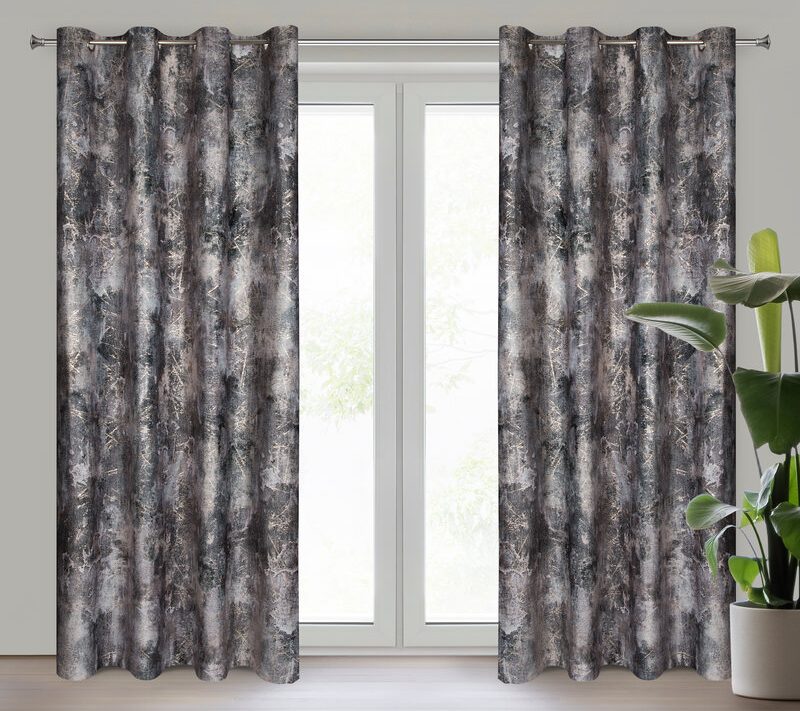 Zasłona gotowa Ester brązowa 140 x 250 cm – zaciemnia pomieszczenie