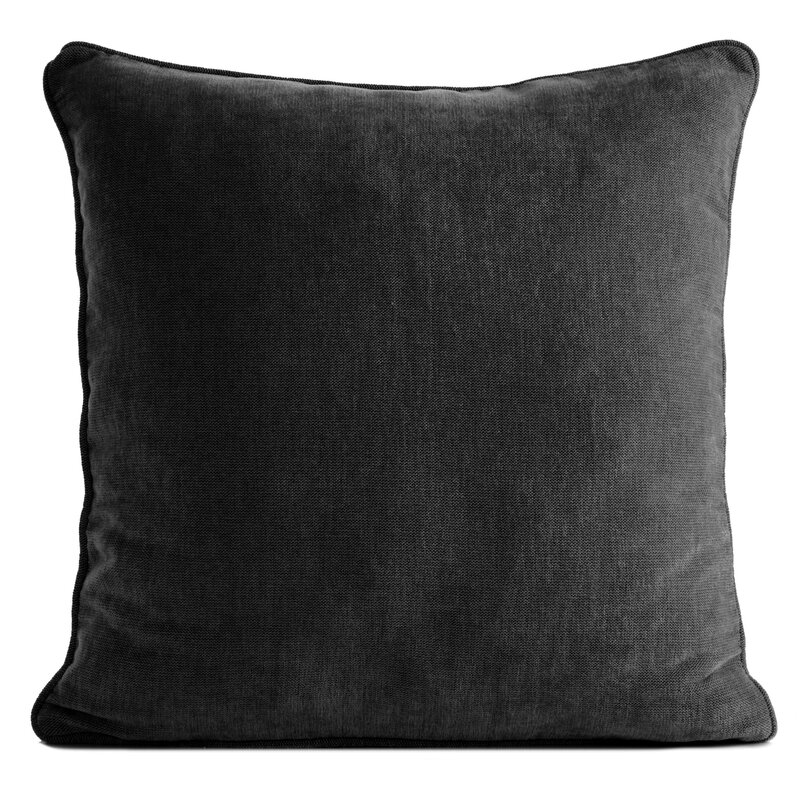 Poszewka szenil VANI czarna 45 x 45 cm – doda charakteru
