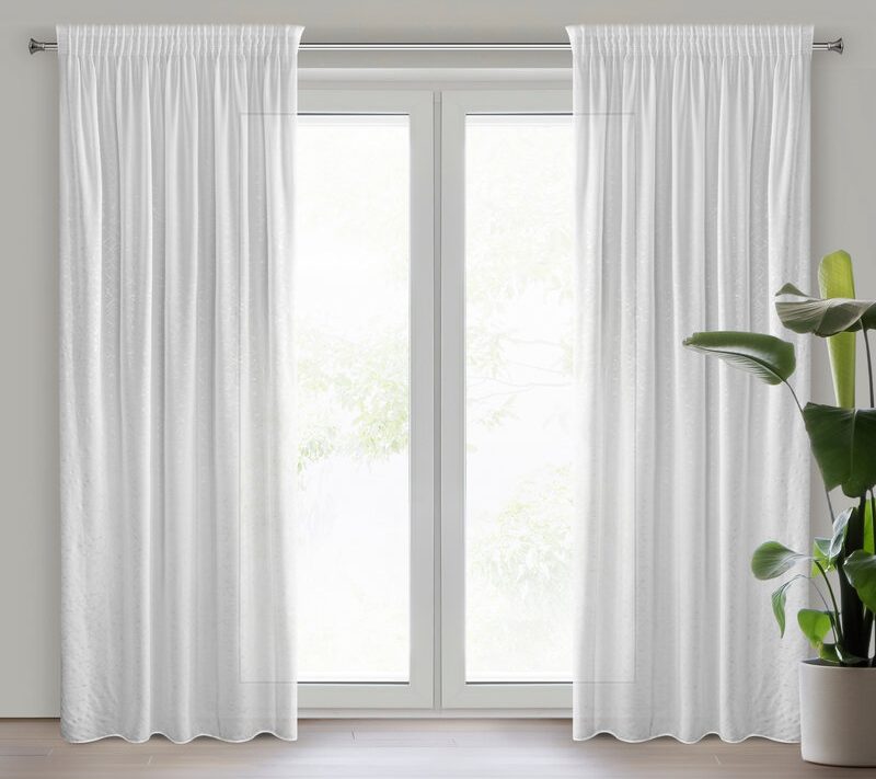 Firana gotowa Roxi biała 140 x 270 cm – rozświetla wnętrze