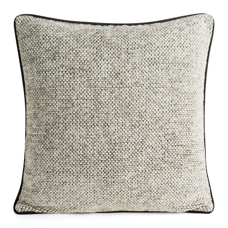 Poszewka dekoracyjna BARI 02 beżowa 45 X 45 CM – dodaje przytulności