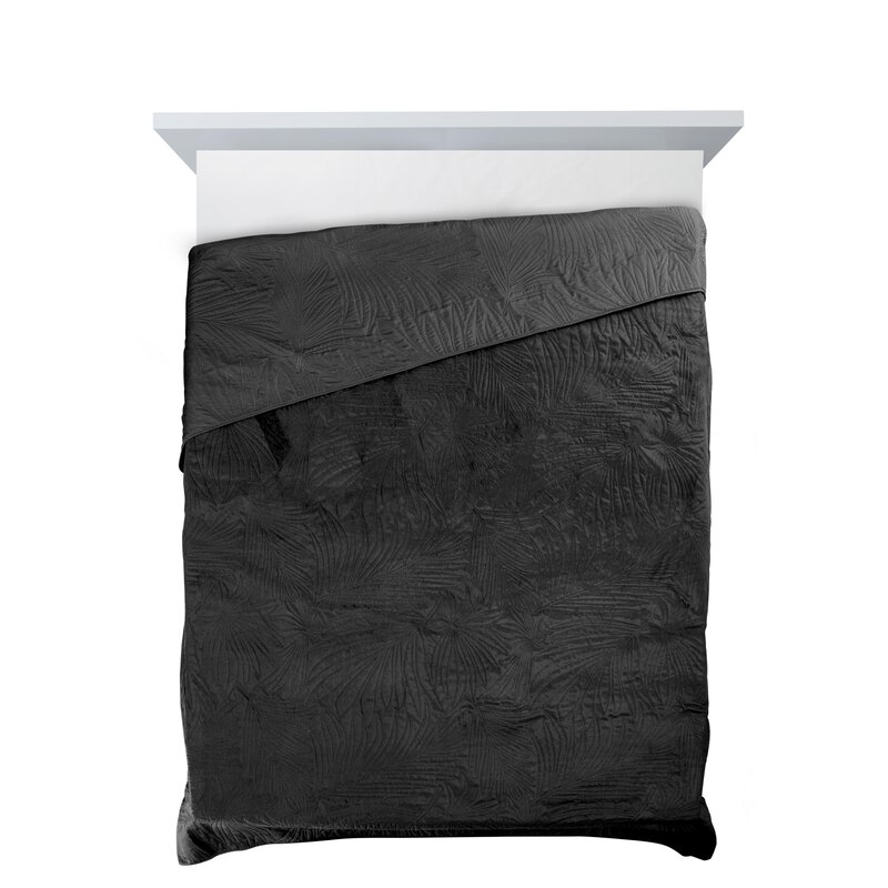 Narzuta Velvet D91 czarna 170 x 210 cm – otuli luksusem