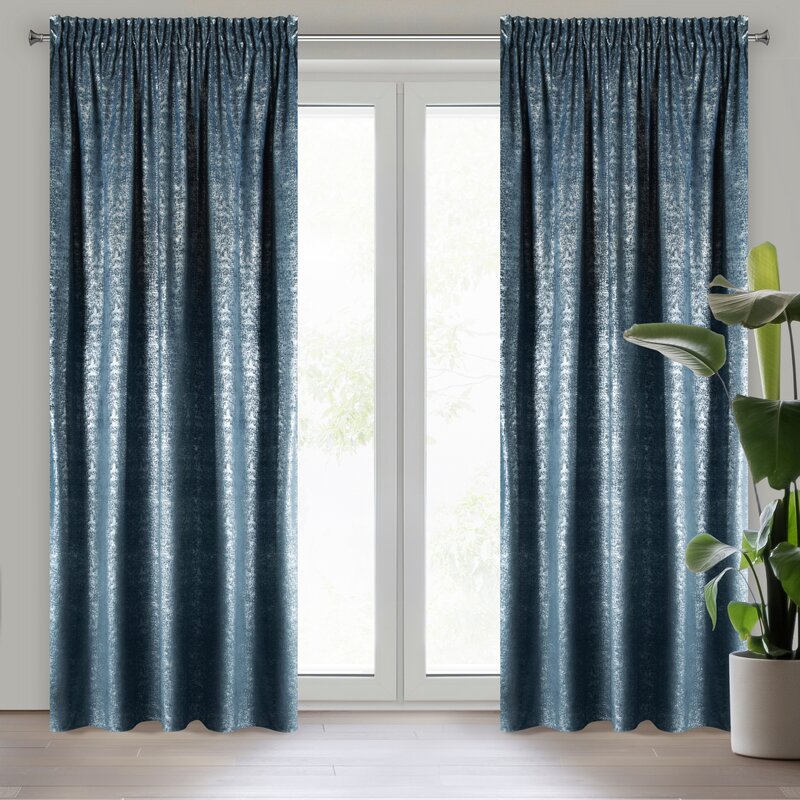 Zasłona gotowa D91 Cypr granatowa 140 X 270 CM – welwetowa do salonu