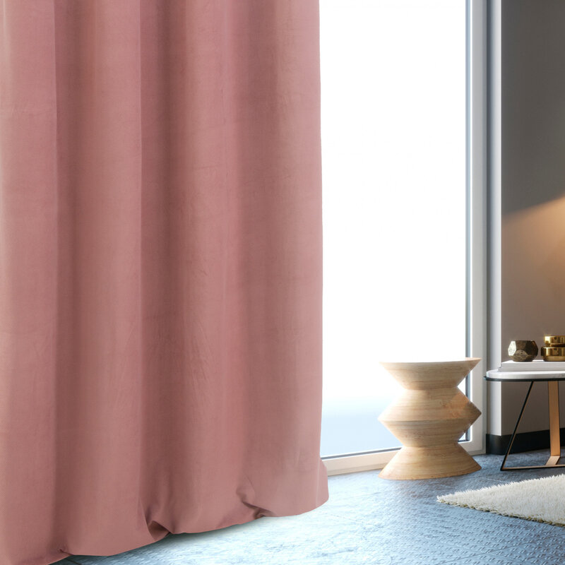 Zasłona welwetowa MILO różowa 140 X 250 cm – miękka i przytulna