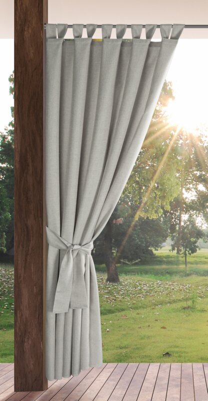 Zasłona gotowa tarasowa srebrna 155 x 220 cm – zapewnia cień