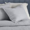 Poszewka velvet srebrna 50 x 70 cm – doda blasku wnętrzu