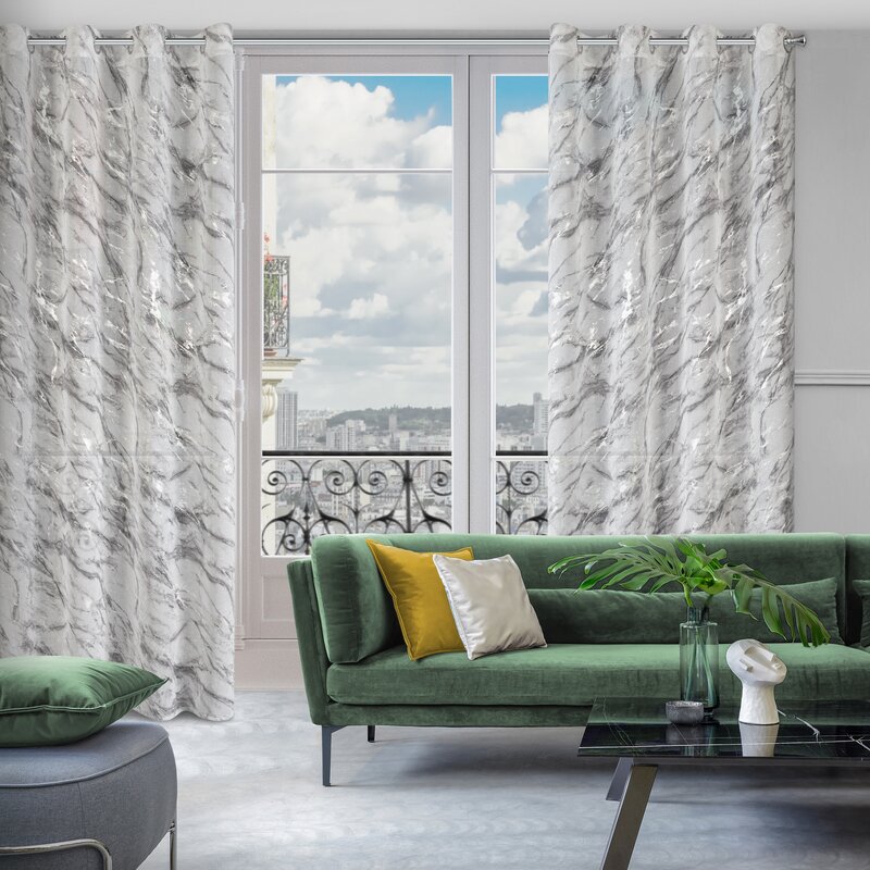 Zasłona gotowa Alivia biała 140 x 270 cm – subtelnie filtruje światło
