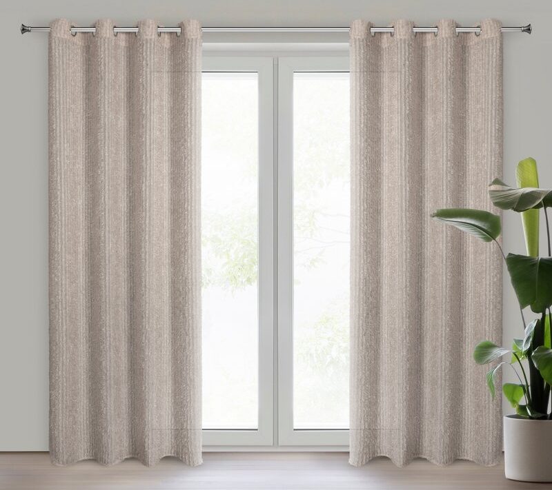 Zasłona gotowa Eva Minge beżowa 135 x 250 cm – filtruje światło