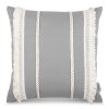 Poszewka boho szara 45 x 45 cm – wprowadza przytulny klimat