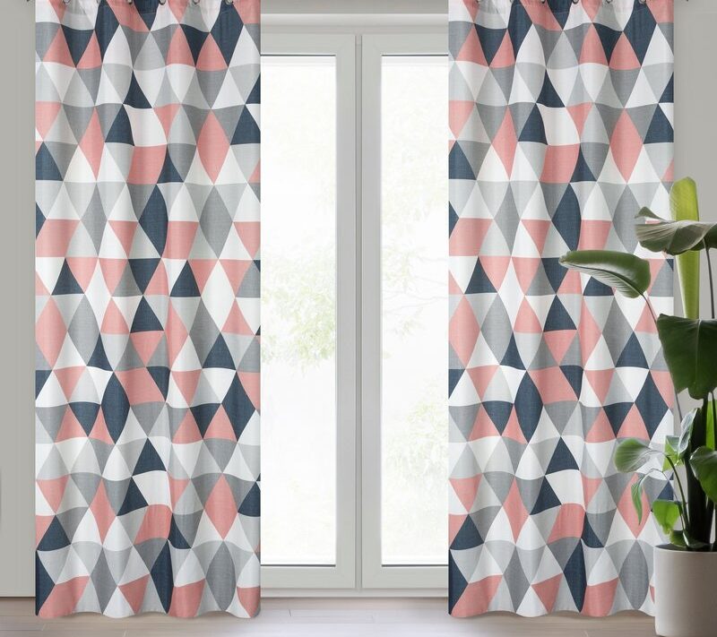 Zasłona gotowa Adina biała 140 x 250 cm – wprowadza świeżość