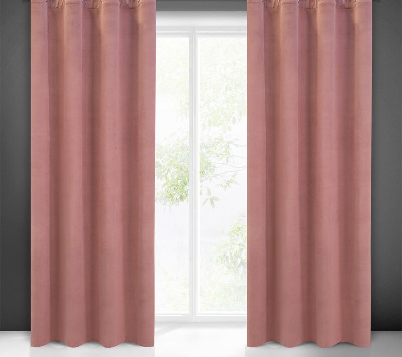 Zasłona welwetowa MILO różowa 140 X 250 cm – miękka i przytulna