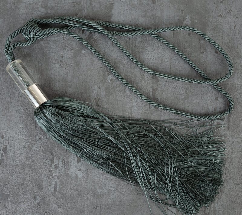 Sznur dekoracyjny Luiza niebieski 72 x 33 cm – doda szyku zasłonom