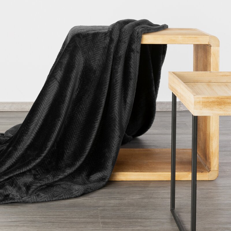Koc flano D91 CINDY5 czarny 170 X 210 cm – miękki i puszysty