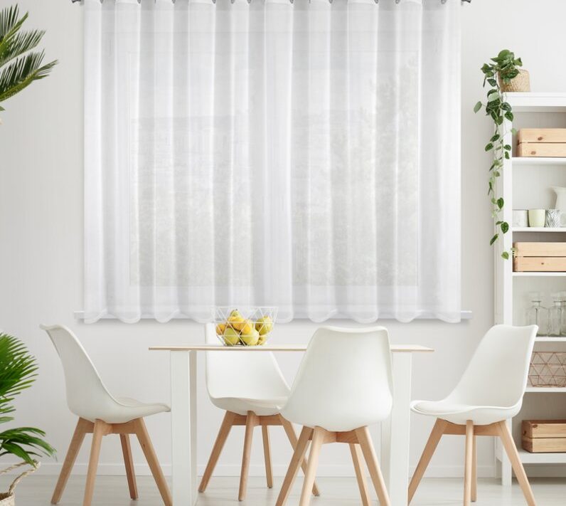 Firana gotowa Lucy biała 350 x 150 cm – rozprasza światło