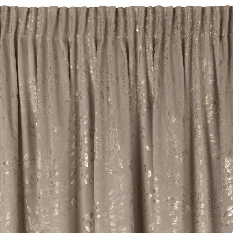 Zasłona gotowa Felis beżowa 140 x 270 cm – zaciemnia pomieszczenie