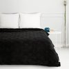 Koc flanelowy Caro czarny 200 x 220 cm – otula ciepłem