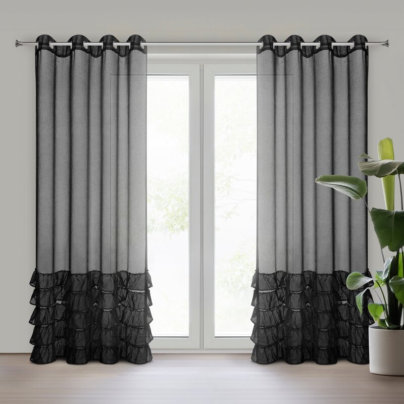 Zasłona gotowa Dani czarna 140 x 250 cm – subtelnie filtruje światło
