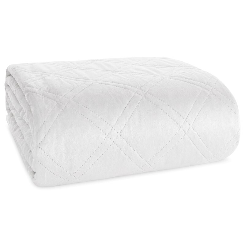 Narzuta welurowa D91 biała 220 x 240 cm – doda blasku sypialni