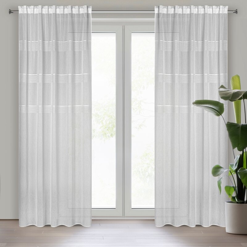 Firana gotowa Ines biała 140 x 270 cm – rozprasza światło