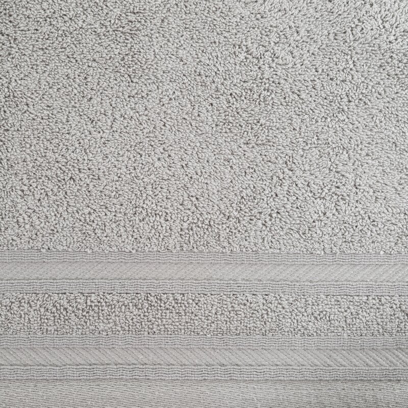 Ręcznik kąpielowy bawełniany żakardowy Kely jasnoszary 70x140 cm – miękki i chłonny