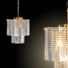 Lampa wisząca Dalia złota fi 32 X 40 cm – z kloszami ze szkła