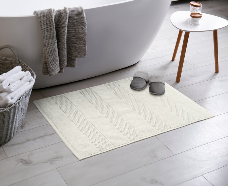Dywanik łazienkowy JESSI kremowy 60 X 90 cm – miękki i komfortowy