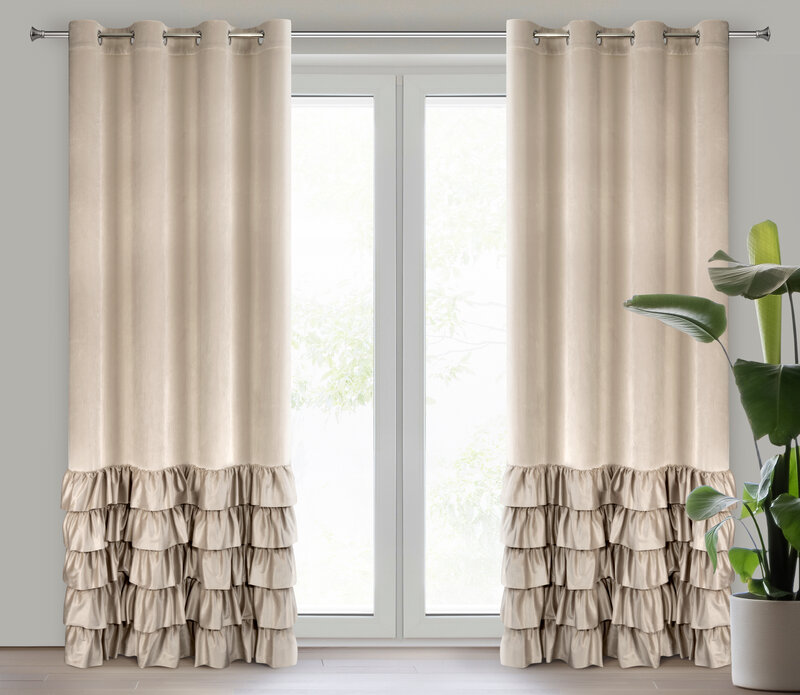 Zasłona gotowa DANI beżowa 140 x 250 cm – dodaje ciepła wnętrzu
